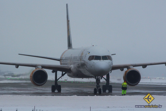Boeing 757-330
