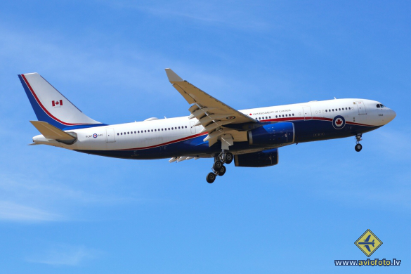 Airbus CC-330 (A330-243)