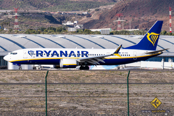 Boeing 737-8 MAX 200
