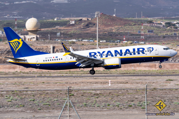Boeing 737-8 MAX 200