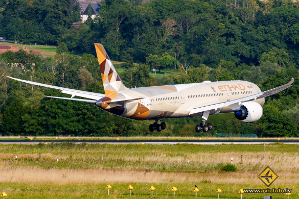 Boeing 787-9 Dreamliner