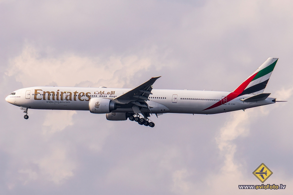 Boeing 777-31H/ER