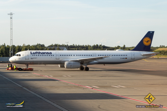 Airbus A321-131