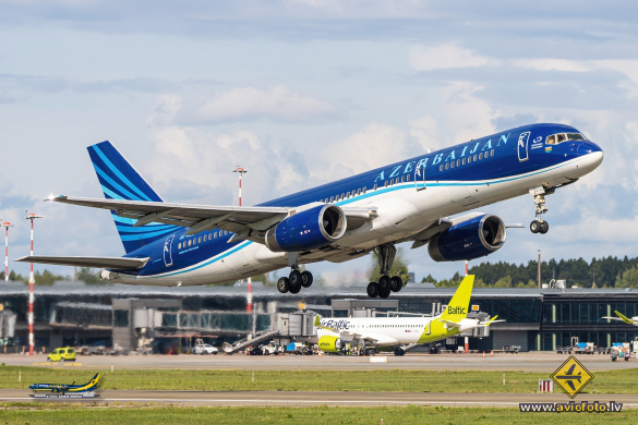 Boeing 757-22L