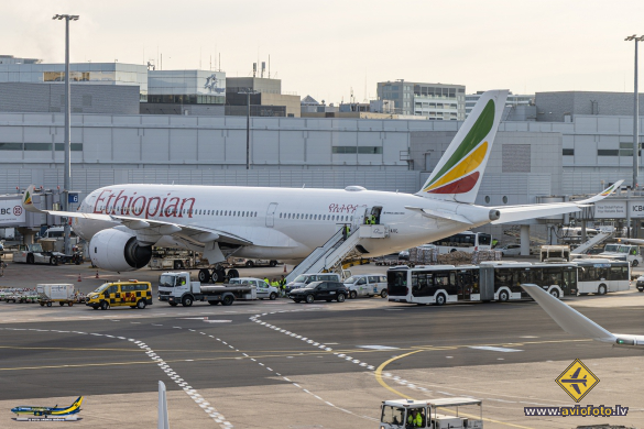 Airbus A350-941