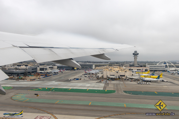 Boeing 777-222