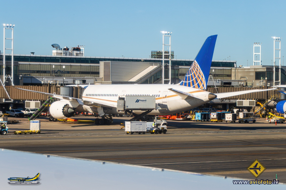 Boeing 787-9 Dreamliner