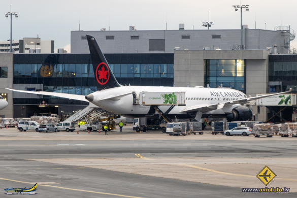 Boeing 787-9 Dreamliner