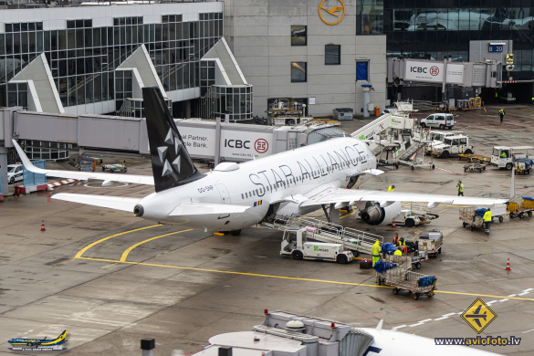 Airbus A320-214