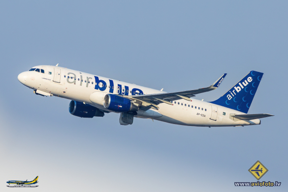 Airbus A320-214