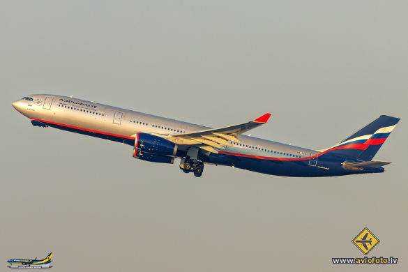 Airbus A330-343