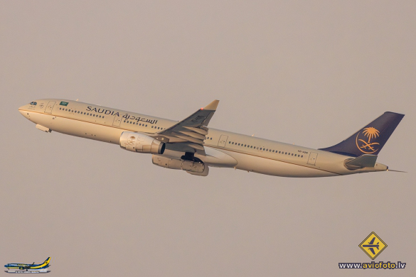 Airbus A330-343