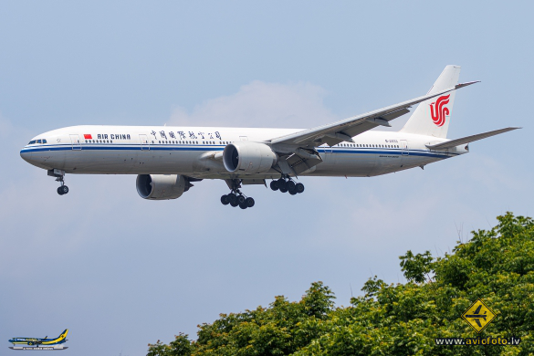 Boeing 777-39L/ER