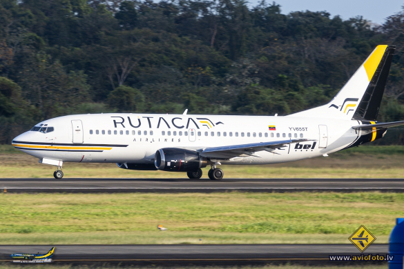 Boeing 737-33A