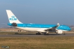 Airbus A330-203