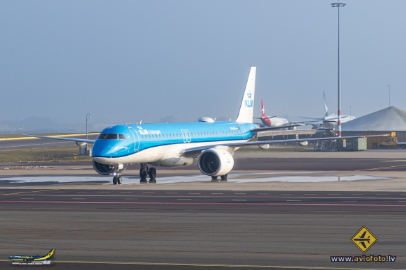 Embraer 195 E2 STD (ERJ-190-400STD)