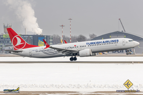 Boeing 737-9 MAX