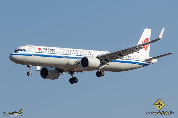 Airbus A321-271N
