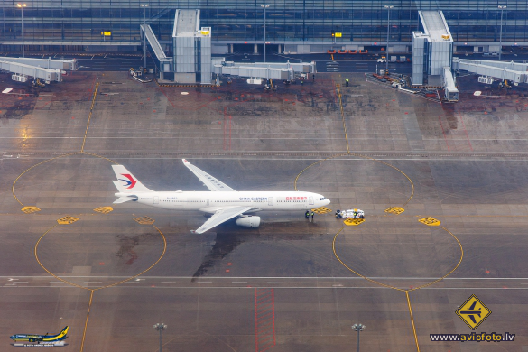 Airbus A330-343