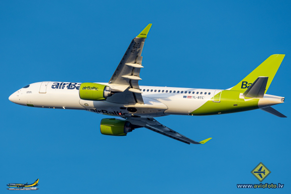 Airbus A220-300