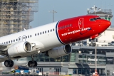 Boeing 737-84P