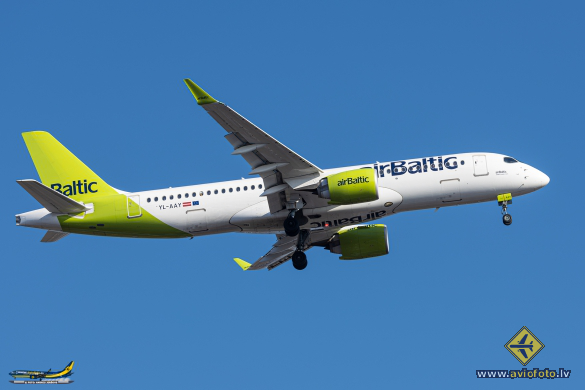 Airbus A220-300