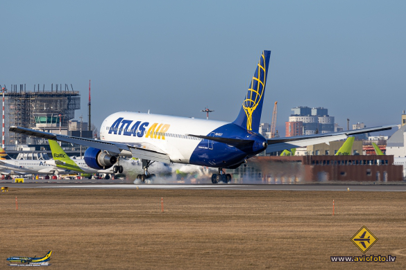 Boeing 767-3S1/ER