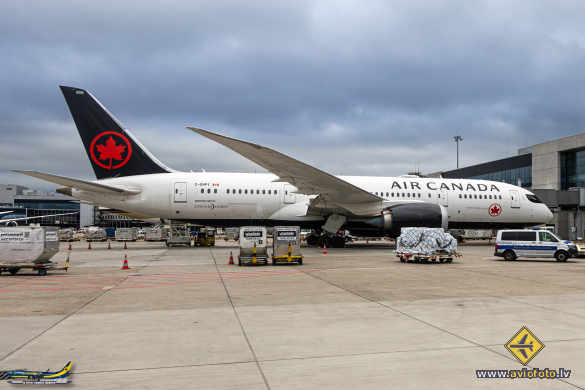 Boeing 787-8 Dreamliner