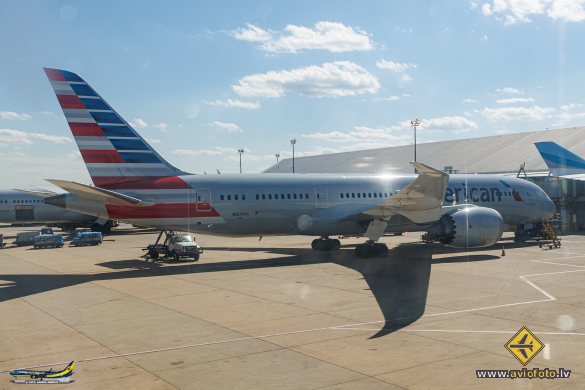 Boeing 787-8 Dreamliner
