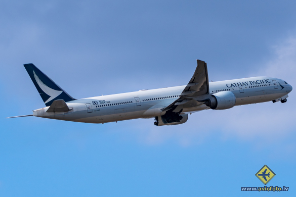 Boeing 777-367/ER