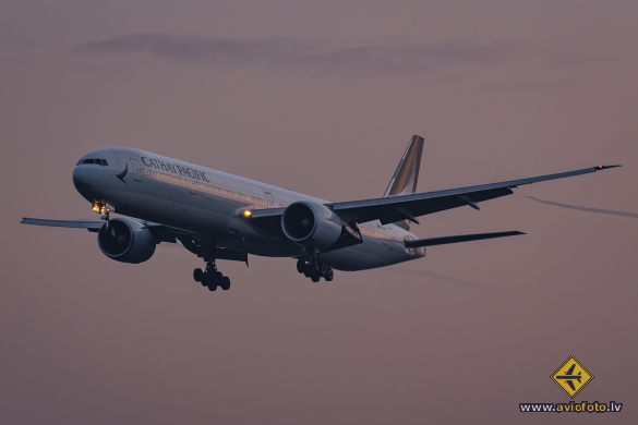 Boeing 777-367/ER