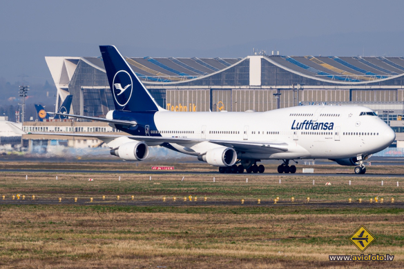 Boeing 747-430