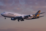 Boeing 747-830
