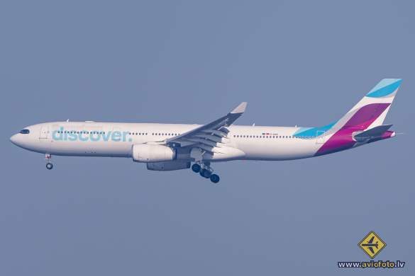 Airbus A330-343