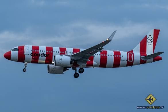 Airbus A320-271N