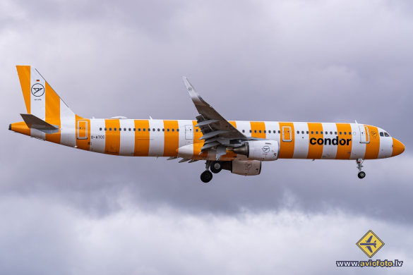 Airbus A321-211