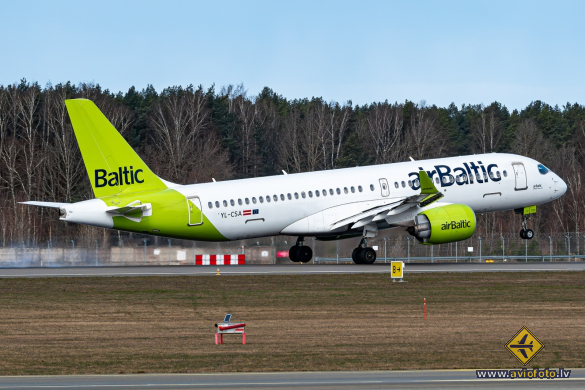 Bombardier CSeries CS300 (BD-500-1A11)