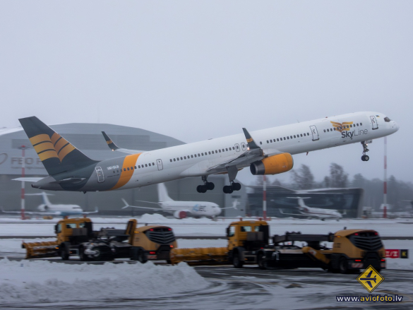 Boeing 757-330