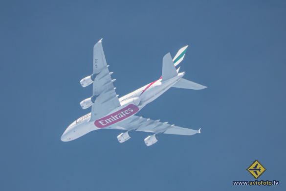 Airbus A380-842