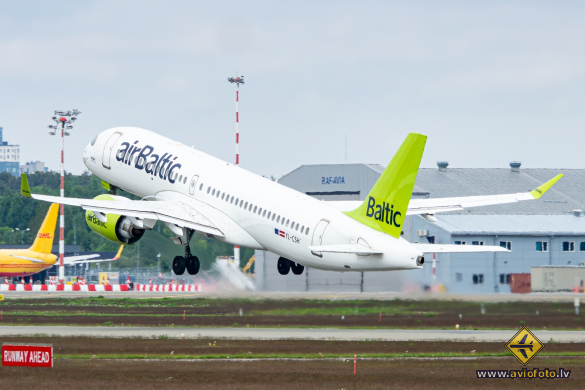 Bombardier CSeries CS300 (BD-500-1A11)