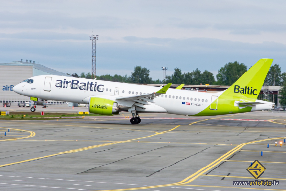 Bombardier CSeries CS300 (BD-500-1A11)