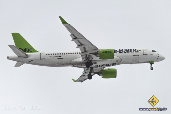 Airbus A220-300