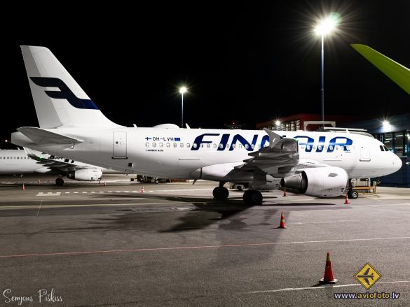 Airbus A319-112