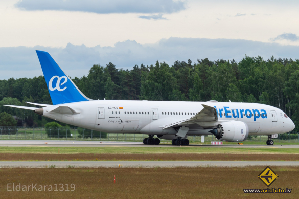 Boeing 787-8 Dreamliner