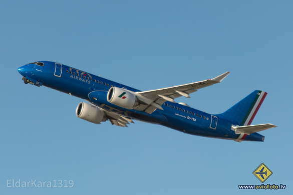 Airbus A220-300