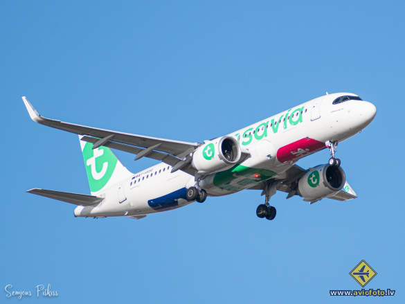 Airbus A320-252N