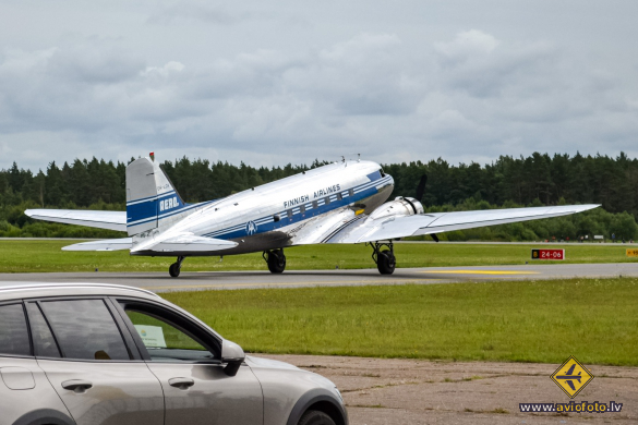 Douglas C-53C Skytrooper (DC-3A)