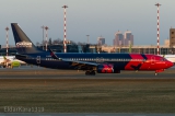 Boeing 737-8Q8