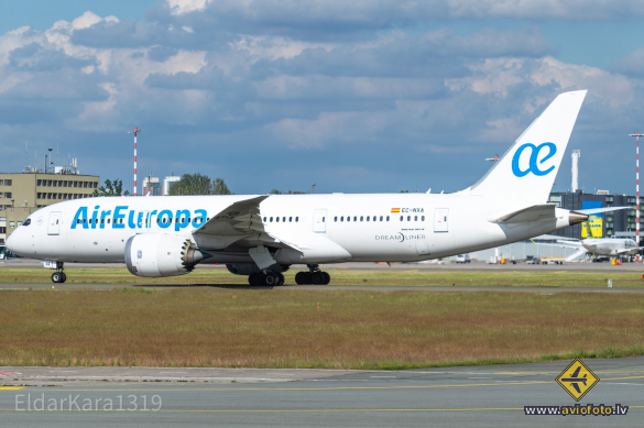 Boeing 787-8 Dreamliner