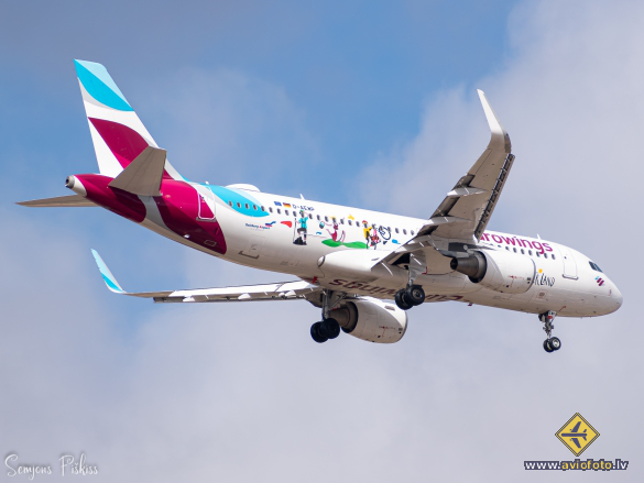 Airbus A320-214
